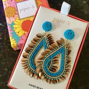💢SOLD💢 Piper K hand beaded earrings